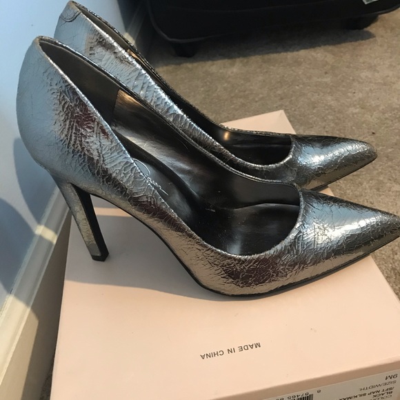 Jessica Simpson Shoes - Jessica Simpson Silver heels Jessica Simpson Shoes - Jessica Simpson Silver heels